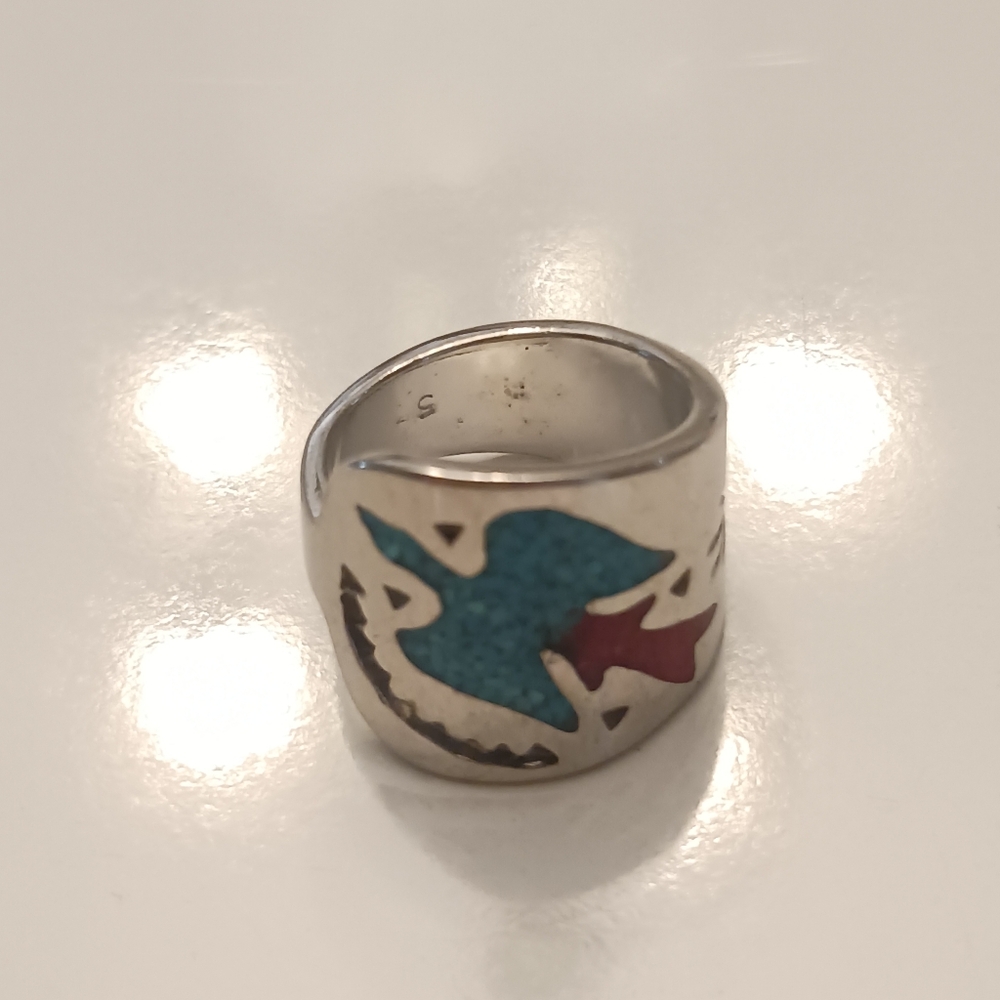 Ring - Picture 4 of 9
